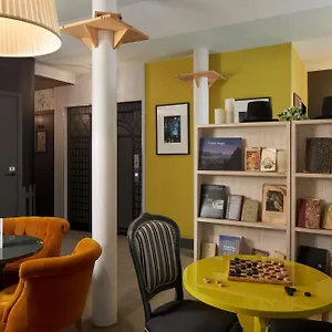 **** Hotel Les Plumes France